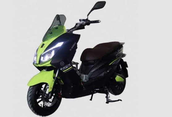 Motor Listrik Uwinfly X6, Sekali Gas Larinya Tembus 100 Km Per Jam