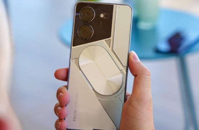 Tecno Pova 5 : HP Entry Level yang Disupport RAM 8 GB dengan Performa Tangguh