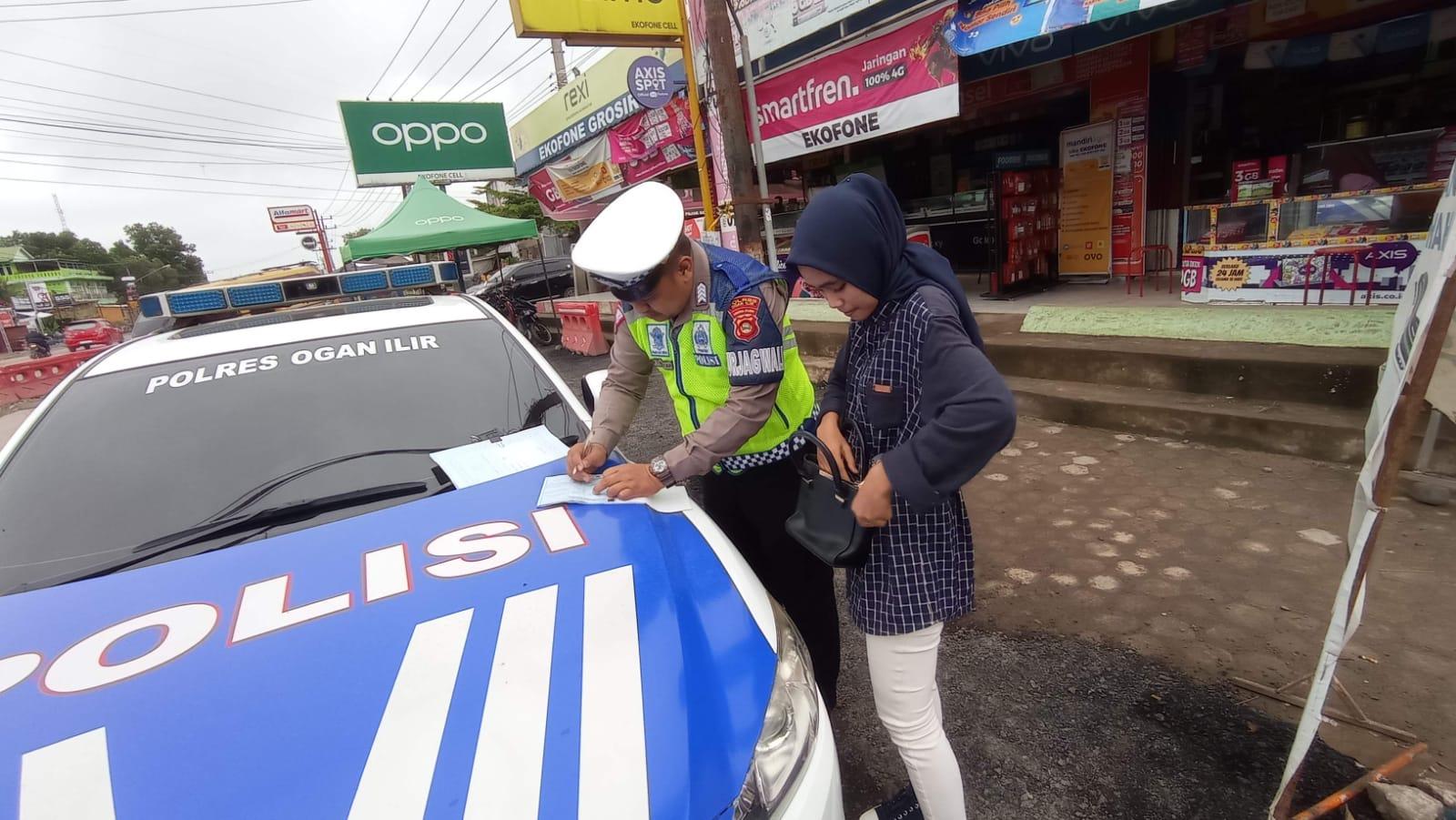 Polres Ogan Ilir Gekar Razia, Ingin Perjalanan Lancar, Patuhi Lalu Lintas