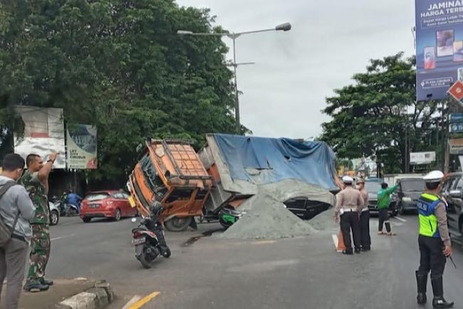 Ini Penjelasan Kapuspen TNI Terkait Kronologi Mobil Pajero Brigjen TNI Eko Ditimpa Truk Muatan Pasir di Depok