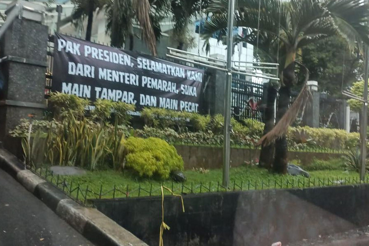 Aksi Damai Ratusan PNS Kemendiktisaintek, Minta Perlindungan Presiden Prabowo 