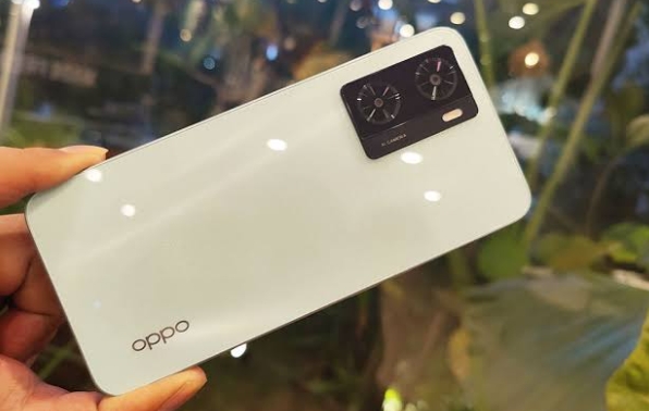 Mumpung OPPO A57 Banting Harga, Yakin Belum Mau Ganti Smartphone?