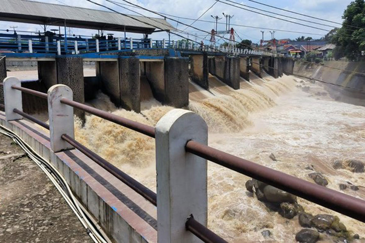 Bendung Katulampa Siapa 4, Waspada Banjir Jika Hujan