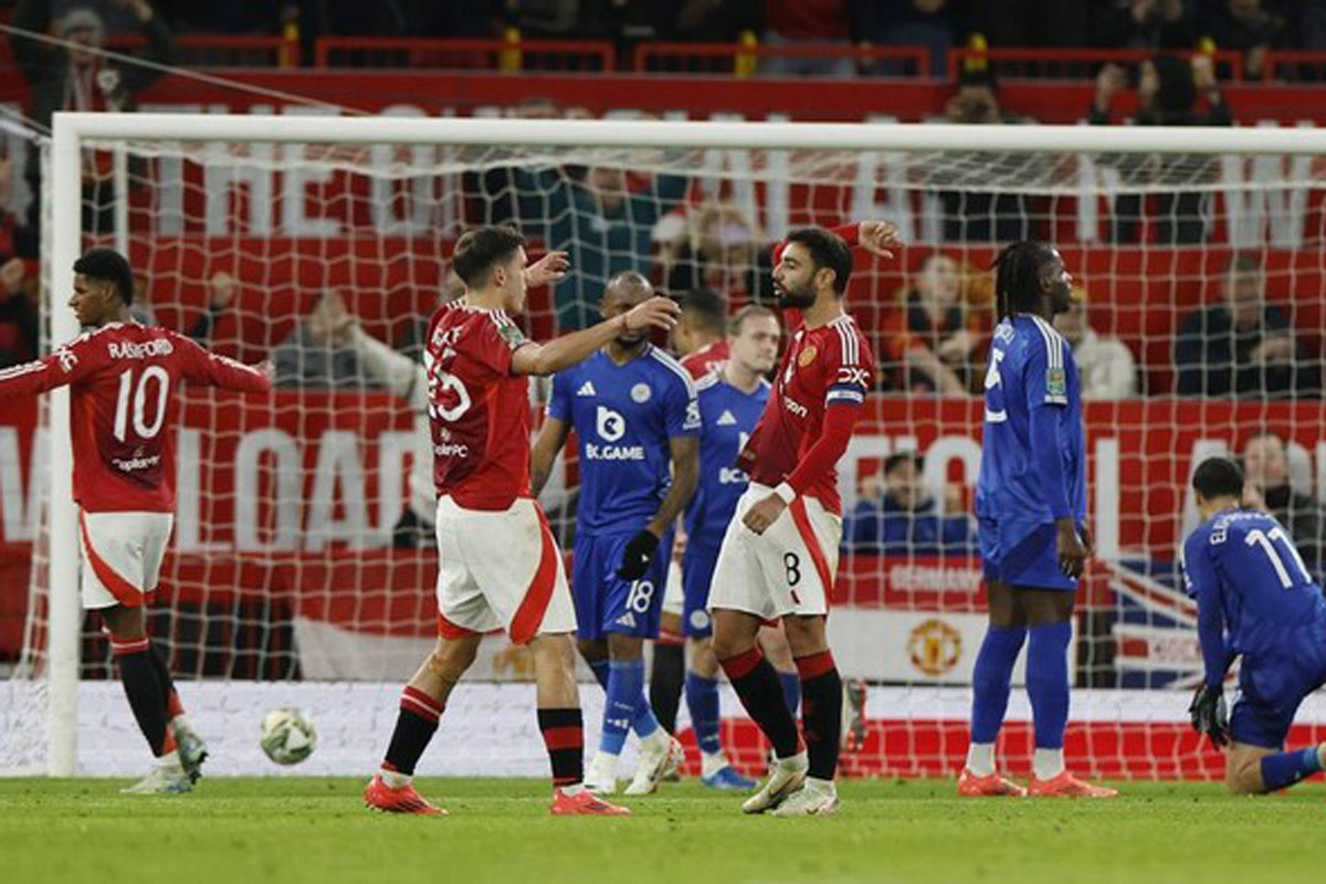 Ditinggal Erik ten Hag, MU Menggila, Leicester Jadi Korban, Dibantai 5-2