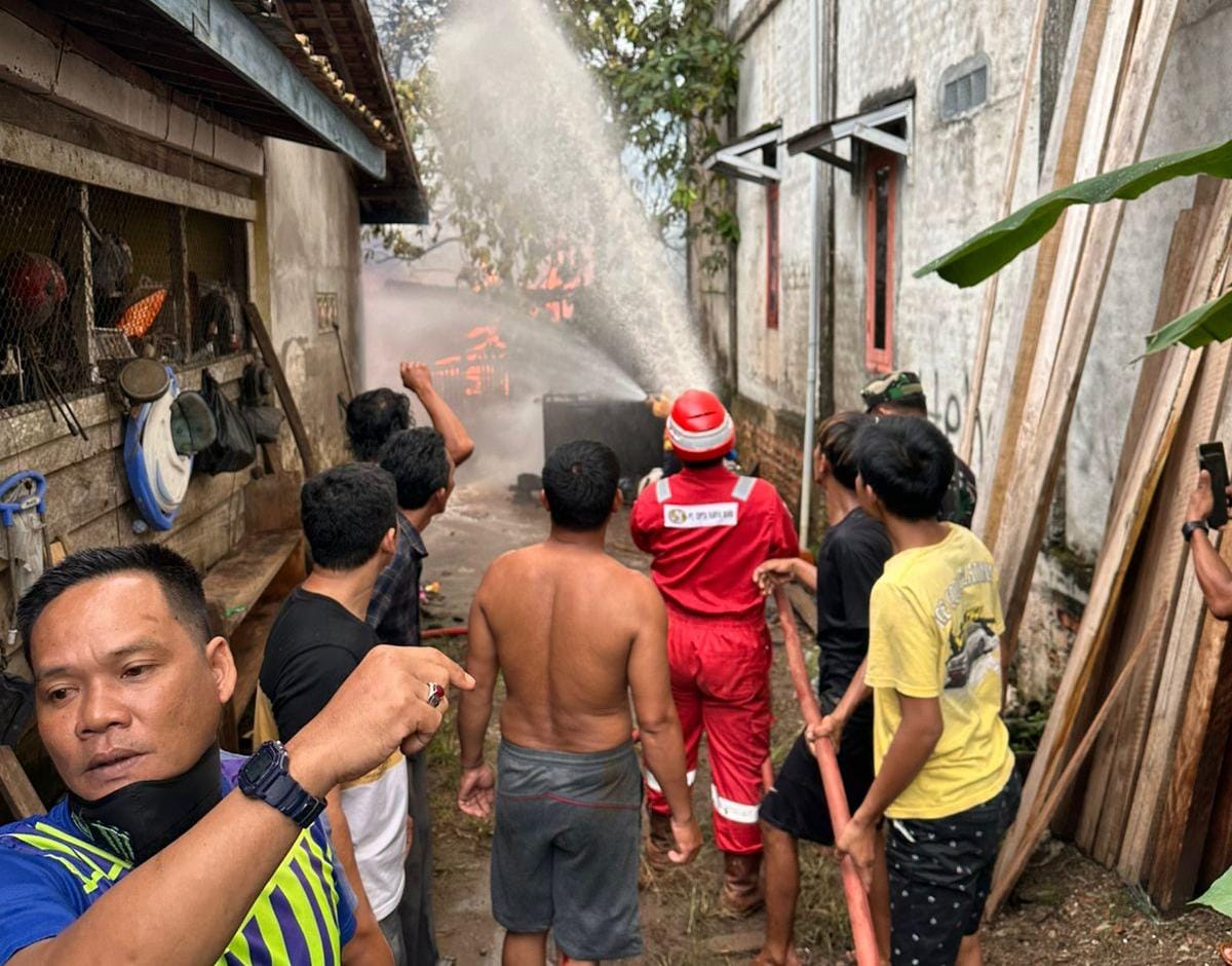 Gerak Cepat Tim Gabungan Damkar, Kebakaran Rumah di Babat Toman Berhasil Dipadamkan