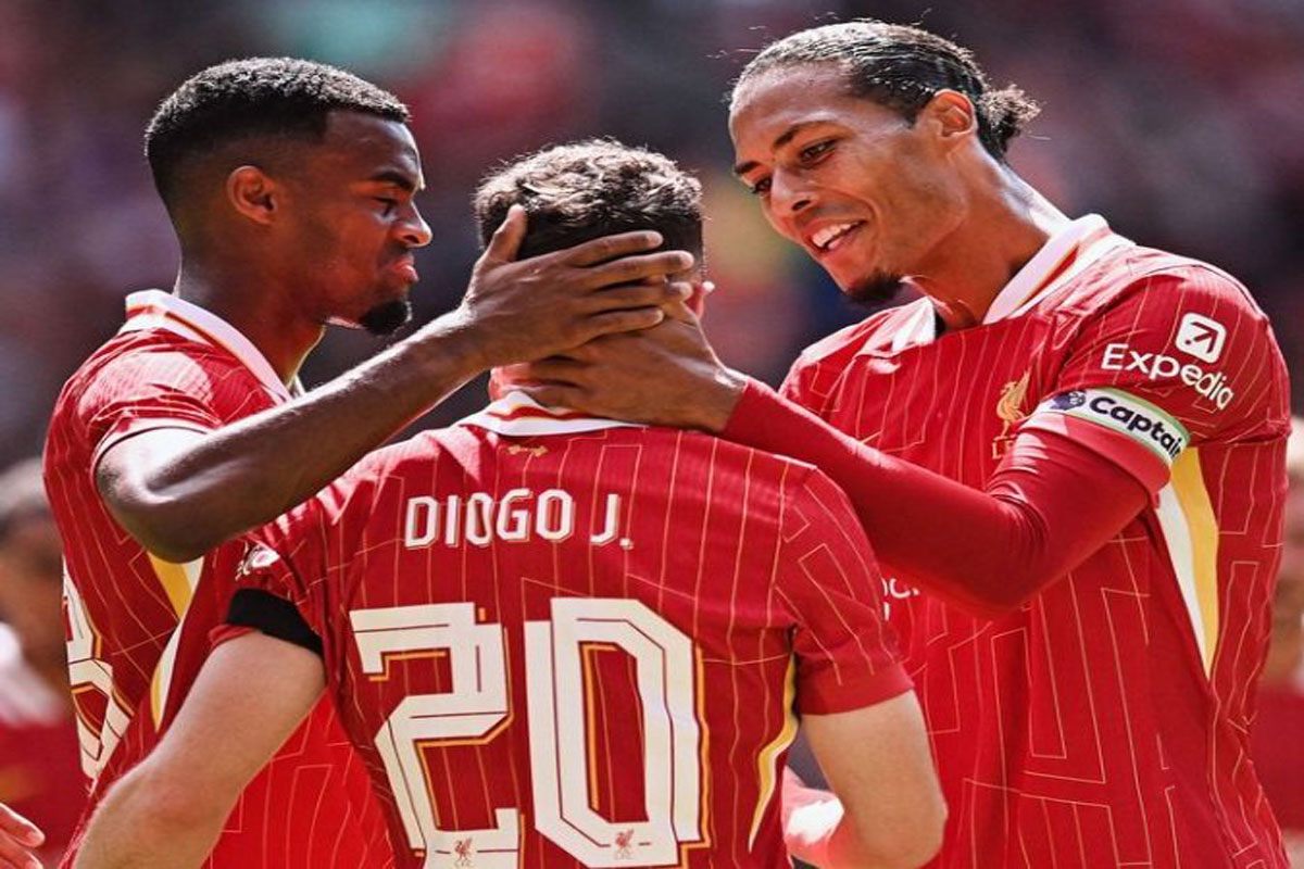 Laga Pramusim Liga Inggris 2024/2025, Liverpool Habisi 4-1