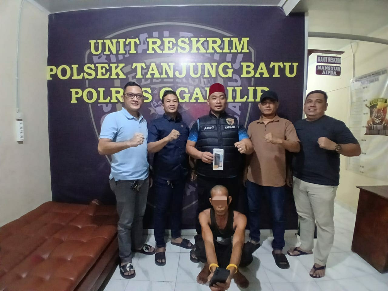 Handphone Hasil Curian Disembunyikan di Pemakaman, Polsek Tanjung Batu  Tangkap Pelakunya