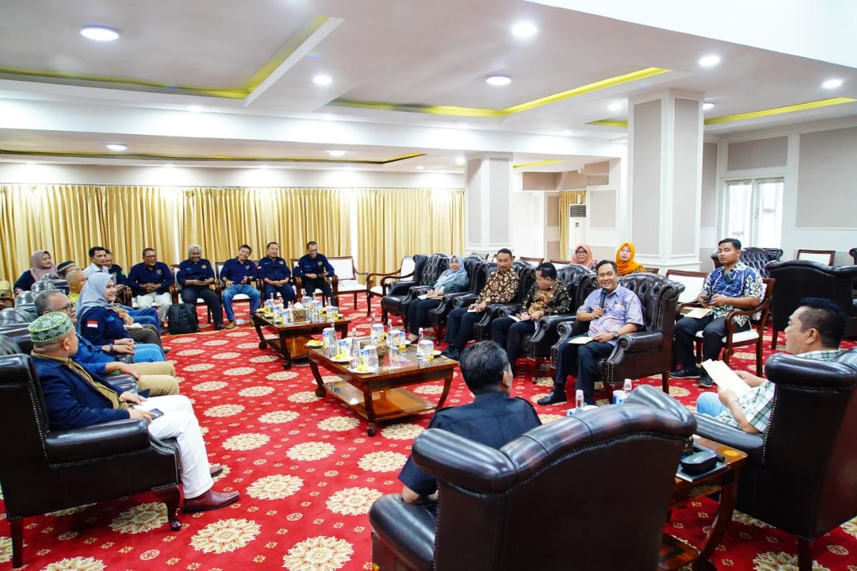 Audiensi dengan Bupati Muba, Ketua PWI Sumsel Sampaikan Program Kerja