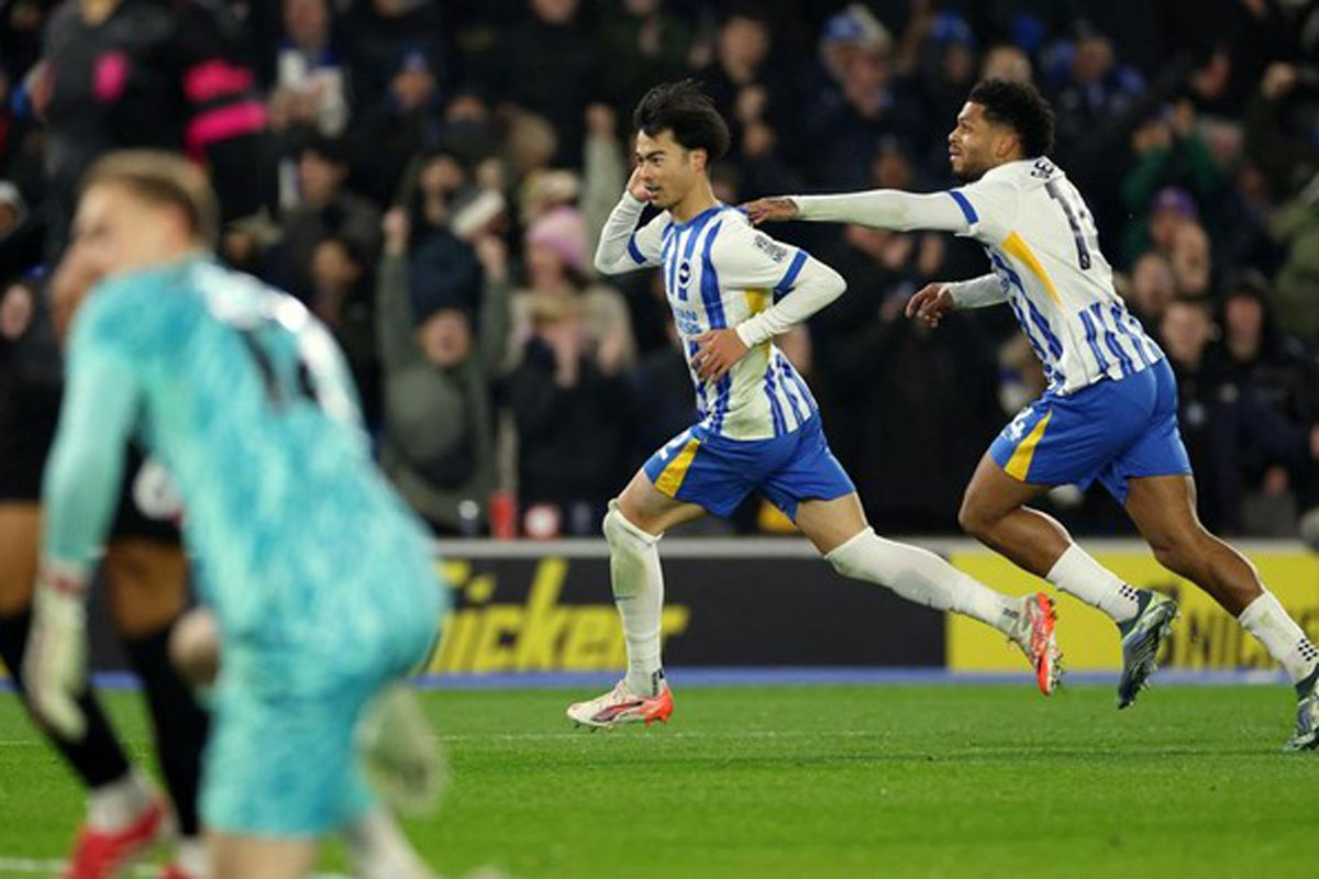 Liga Inggris - Chelsea Dibantai Brighton 0-3, Yankuba Minteh Borong 2 Gol