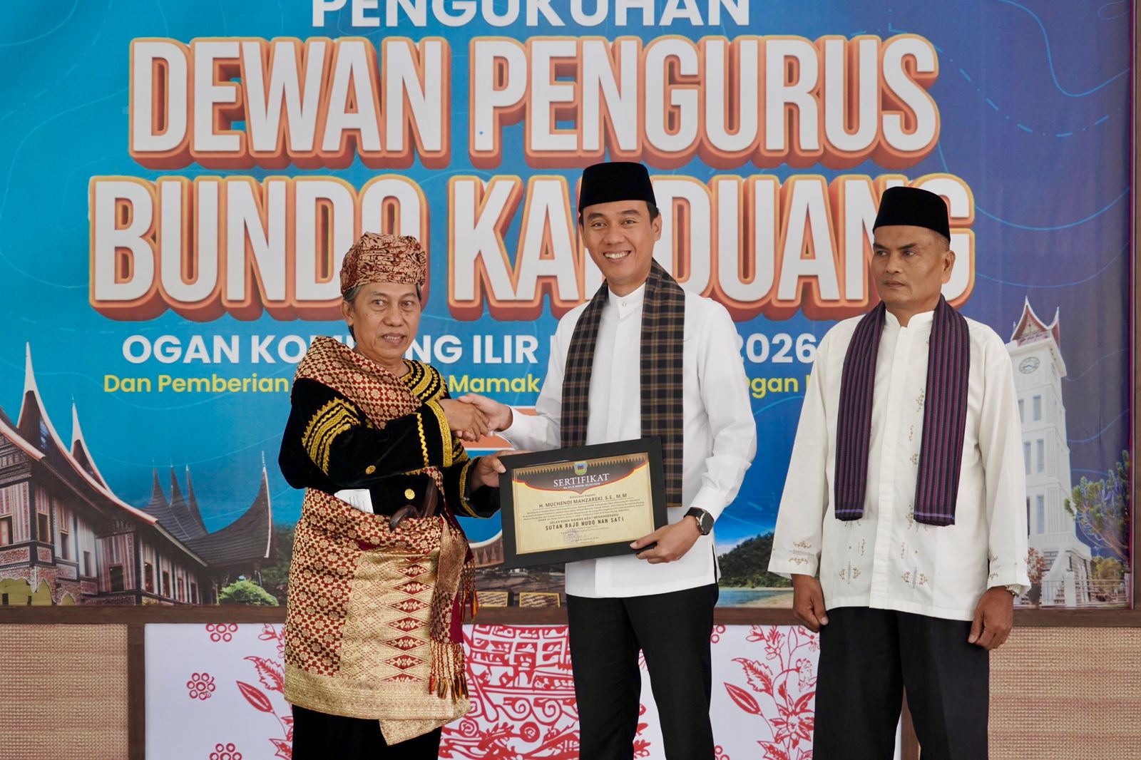 Bupati OKI Dapat Gelar Kehormatan Minang, ini Namanya