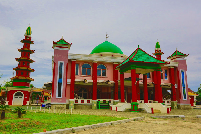 Masjid Cheng Hoo, Rekomendasi Wisata Religi yang Wajib Dikunjungi di Kota Palembang