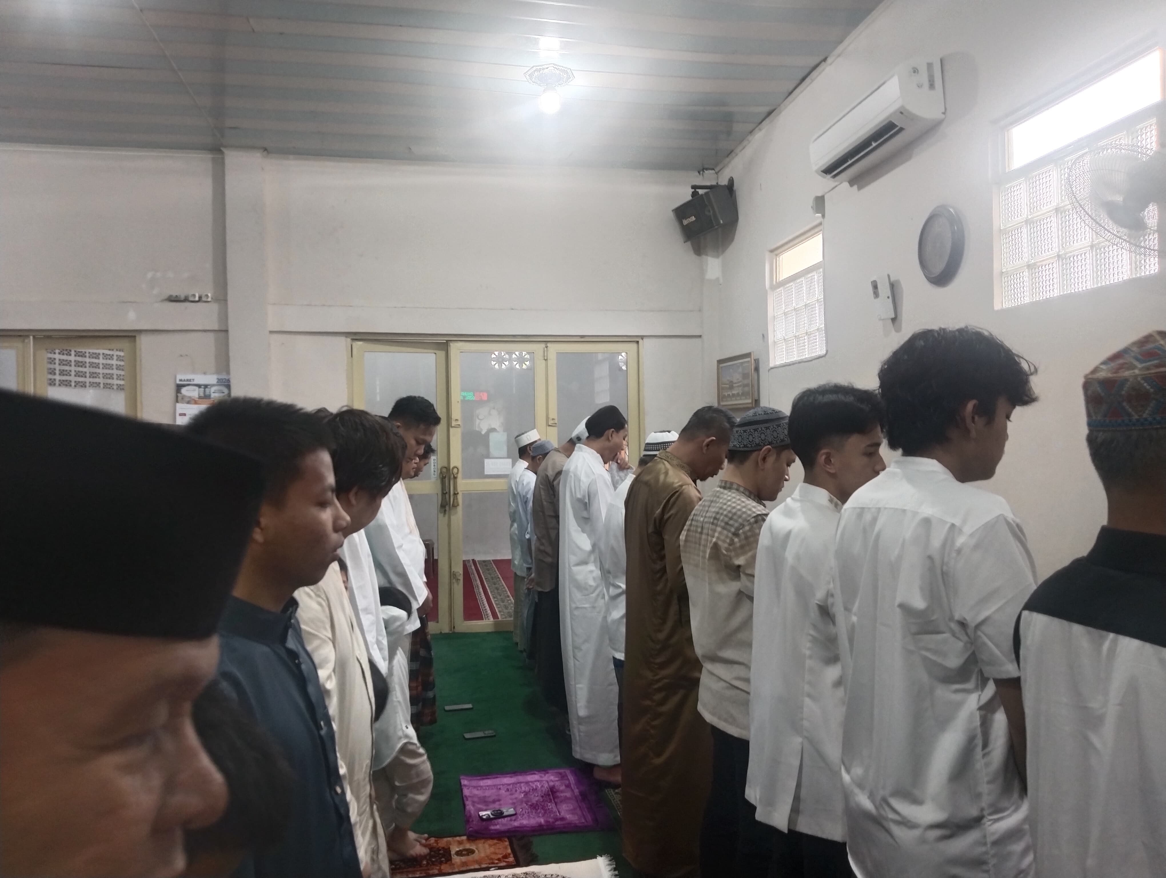 Lebaran Idulfitri Hari Raya Kemenangan Umat Muslim