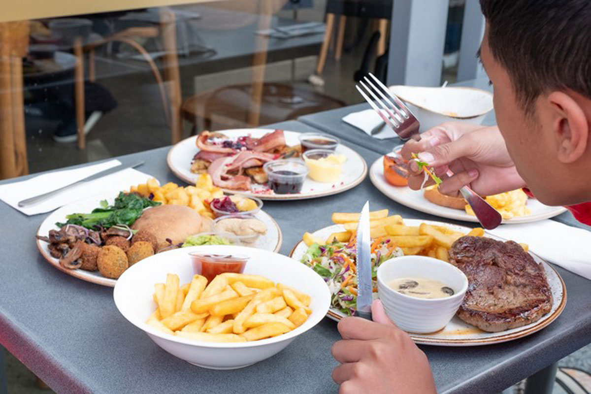 Anda Baru Selesai Makan Namun Merasa Lapar, ini Penyebabnya