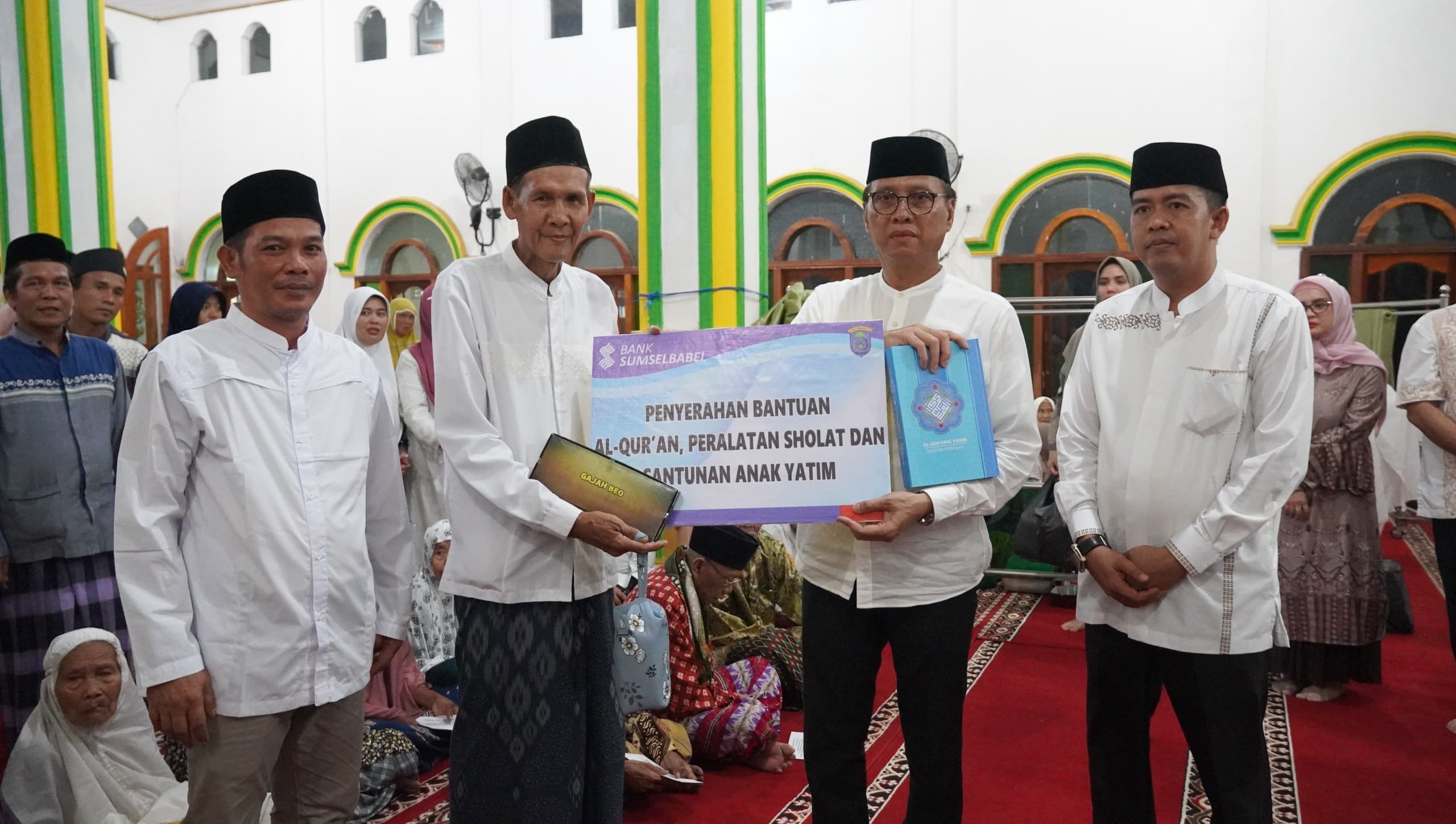 Gelar Safari Ramadan, Pj Bupati OKI Didaulat Imami Salat Tarawih