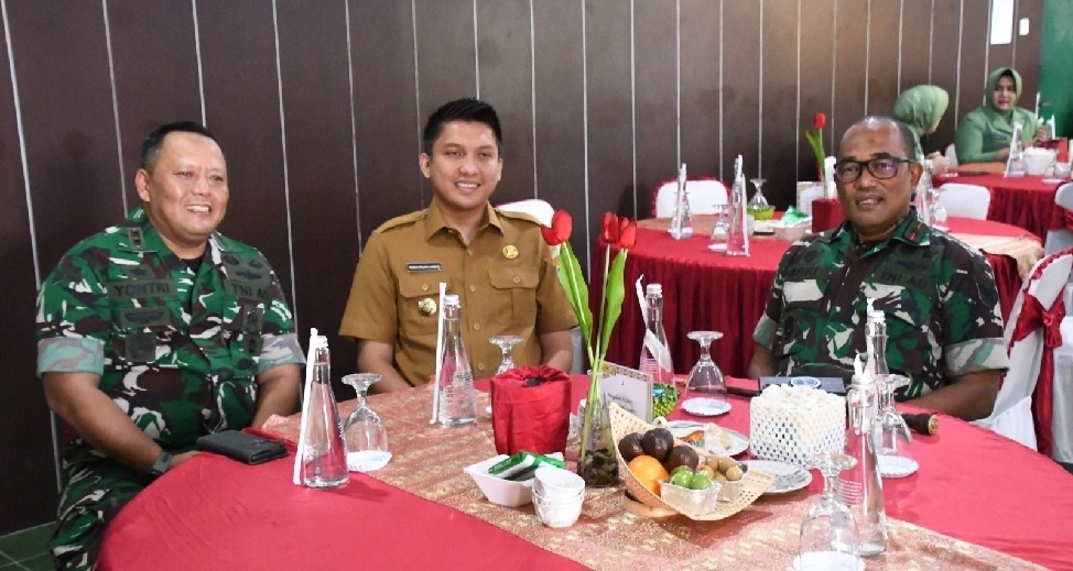 Bupati Panca Sambut Kunjungan Kerja Pangdam II/Sriwijaya di Kodim 0402/OKI-OI