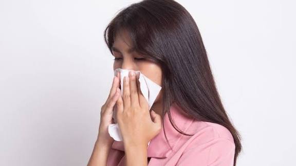 Hindari! 7 Jenis Makanan dan Minuman ini Saat Flu Maupun Pilek