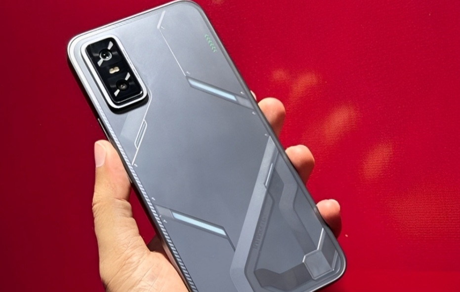 Infinix GT 30 Pro: Rekomendasi HP Gaming yang Punya Tombol Trigger Khusus