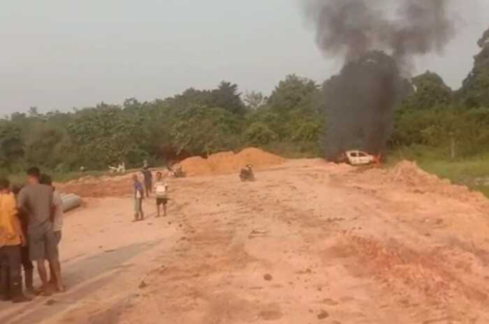 Warga Desa Paldas Tolak Pembangunan Jalan Batu Bara, Aset Perusahaan Dirusak