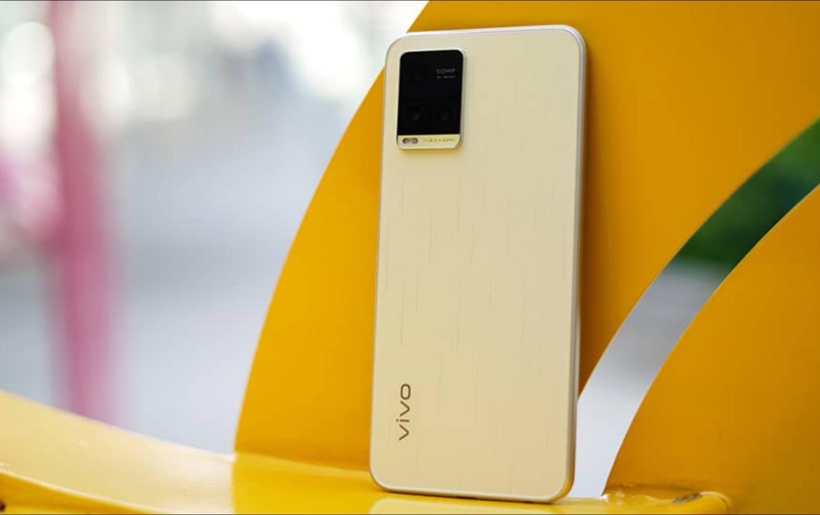 Vivo Y33T : Tawarkan Desain Trendi dan Baterai 5.000 mAh