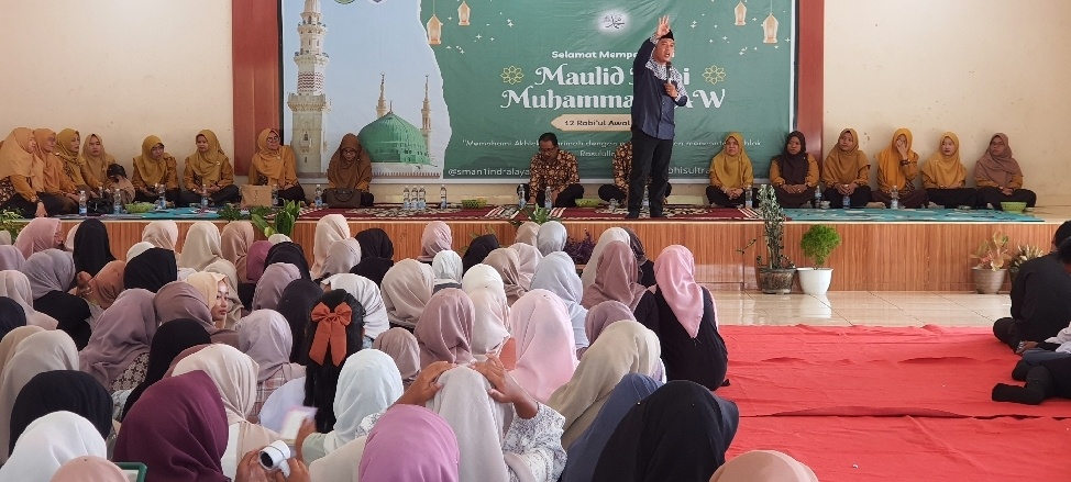 SMAN 1 Indralaya  Utara Gelar  Maulid Nabi,  Diisi Tausiyah, Adzan, Sambung Ayat