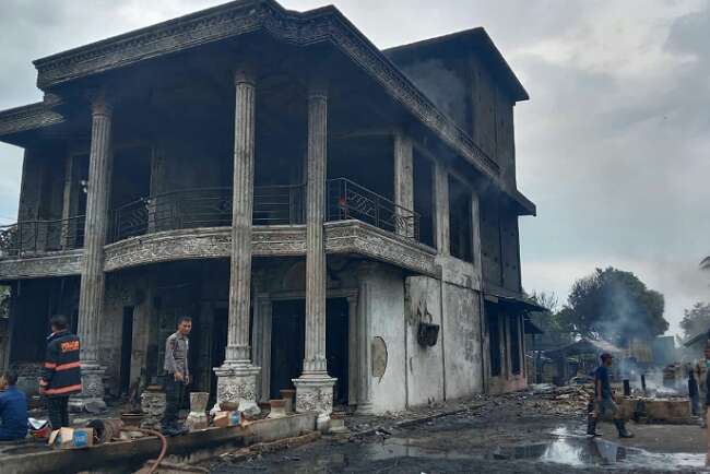 Pertamina Dukung Usut Tuntas, Penampungan Minyak di Lahan Rumah Mewah Bintara yang Ikut Gosong