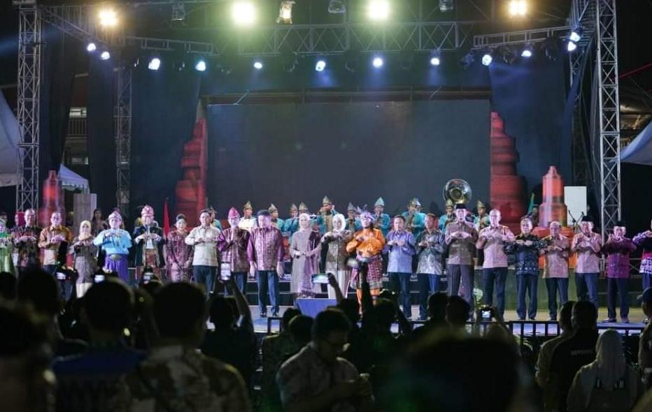 Wabup H Ardani Hadiri Pembukaan Festival Sriwijaya XXXI di BKB Palembang.