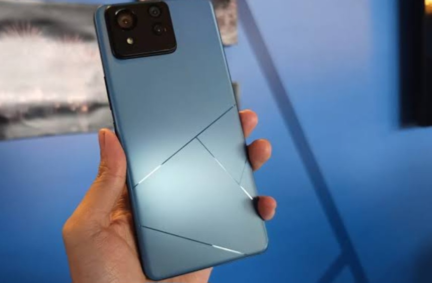 Asus Zenfone 12 Ultra: Desain Premium dan Bawa Dukungan Fitur Al