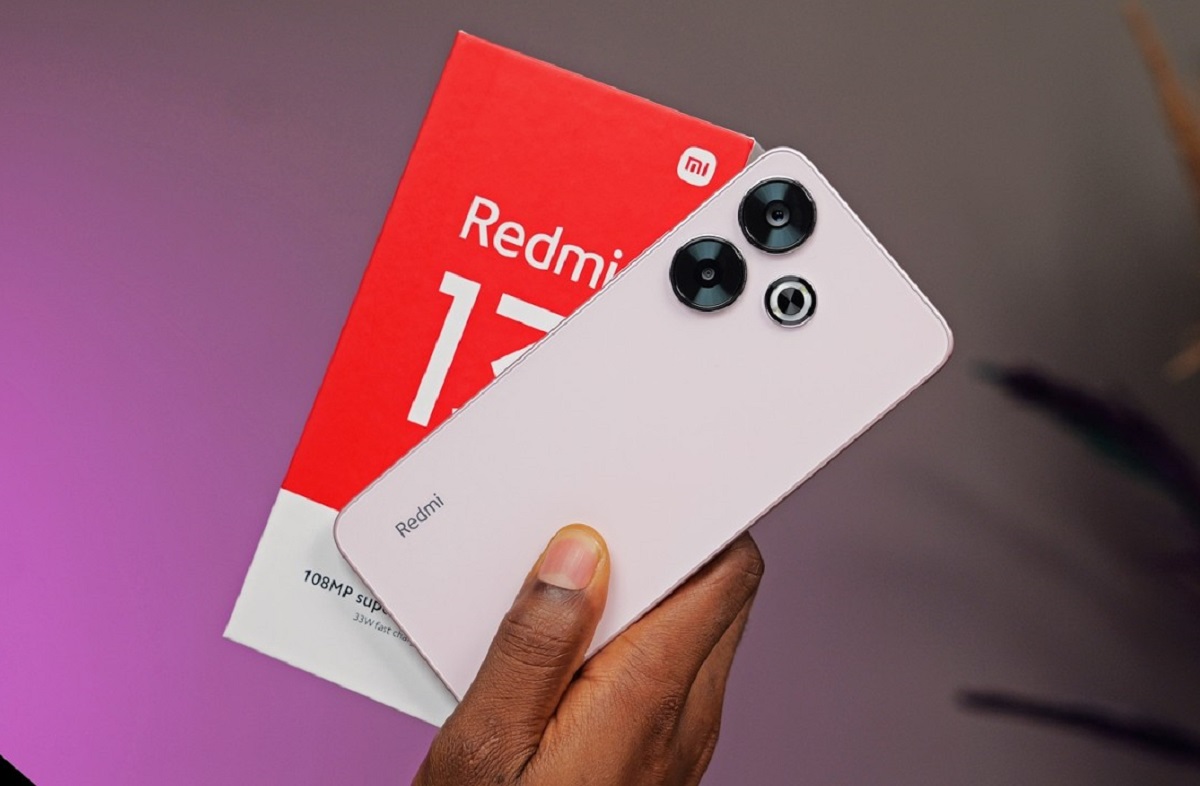 Redmi 13x : Desain Elegan dan Tawarkan Ruang Penyimpanan Luas