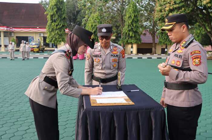 Siska Arisandi Jabat Kasat Lantas Polres OKU Timur, ini Pesan Kapolres