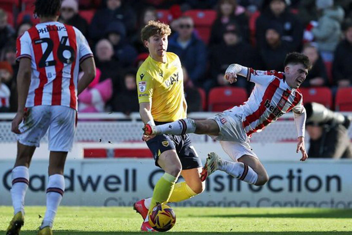 Calon Pemain Naturalisasi Indonesia Telan Kekalahan saat Bela Oxford United