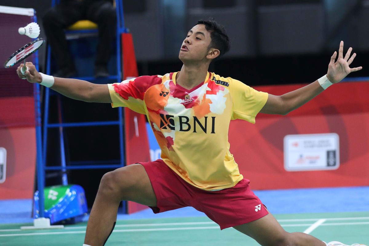 Axelsen Mundur, Alwi Farhan Debut Perdana di Kejuaraan Dunia 2025