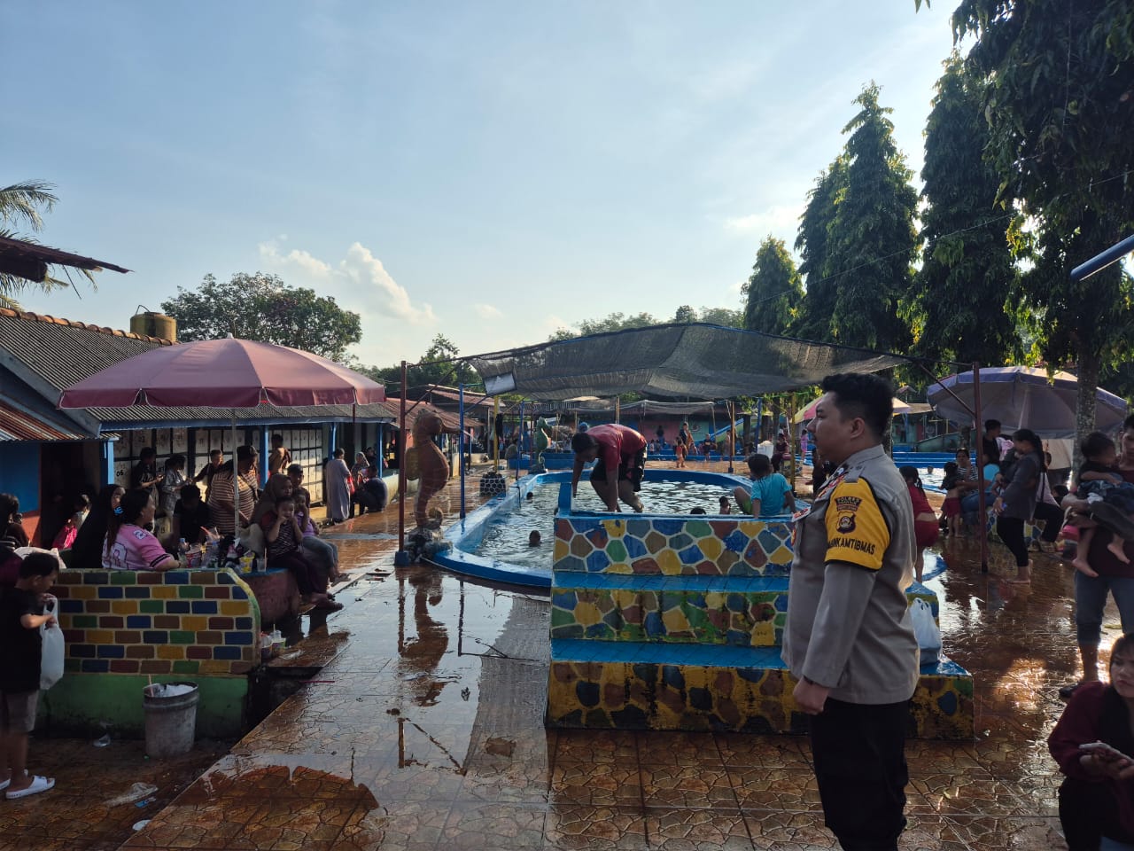 Polsek Tanjung Raja Perketat  Pengamanan  Objek Wisata Libur Idul Fitri H