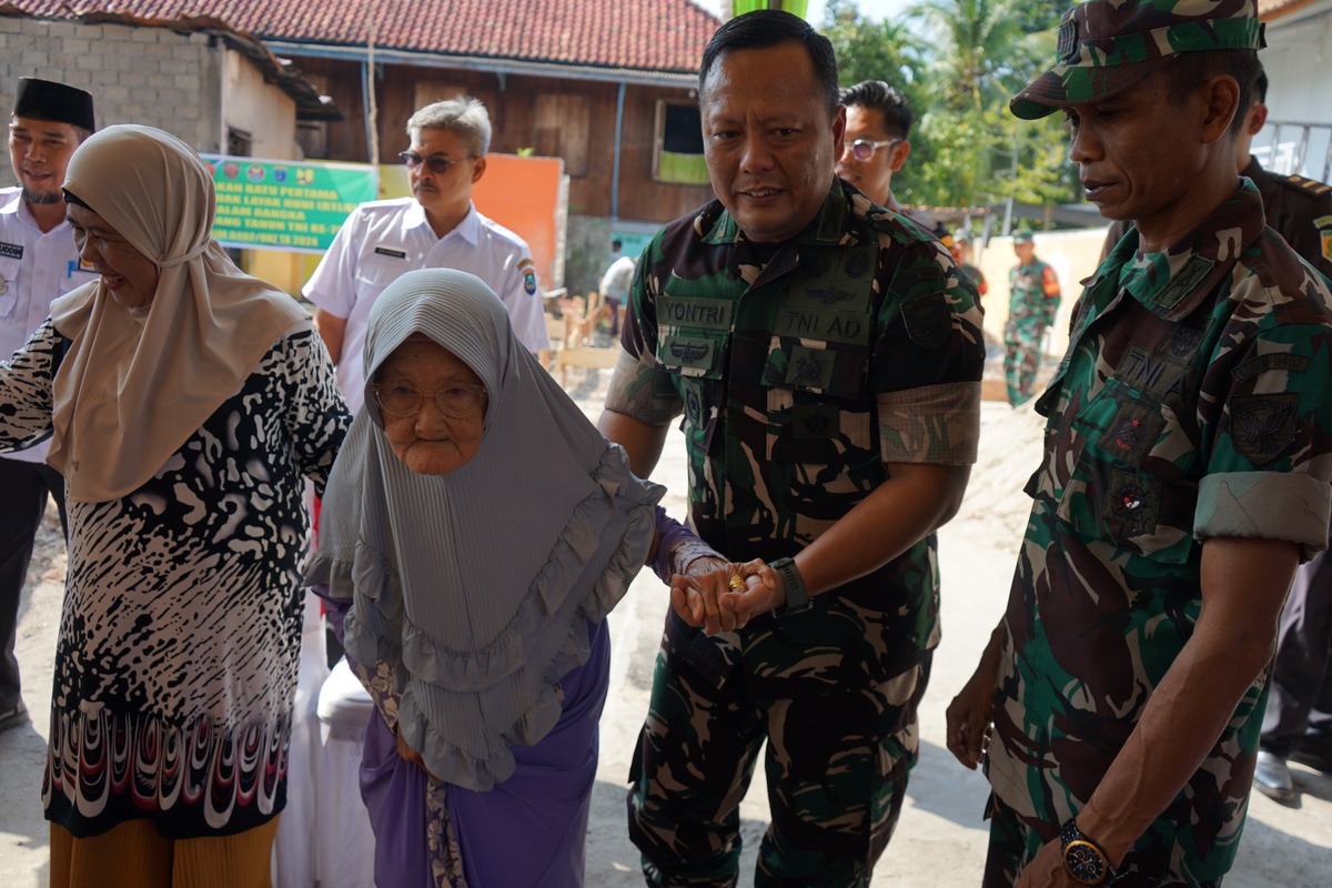 Jelang HUT TNI ke-79, Kodim 0402 OKI Rehab 2 Rumah RTLH