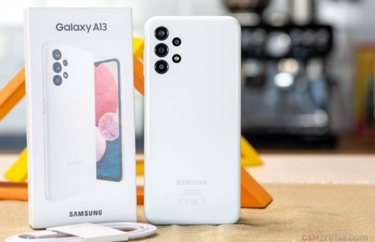 Samsung Galaxy A13 5G : HP Rp2 Jutaan yang Tawarkan Baterai 5.000 mAh dan Desain Minimalis