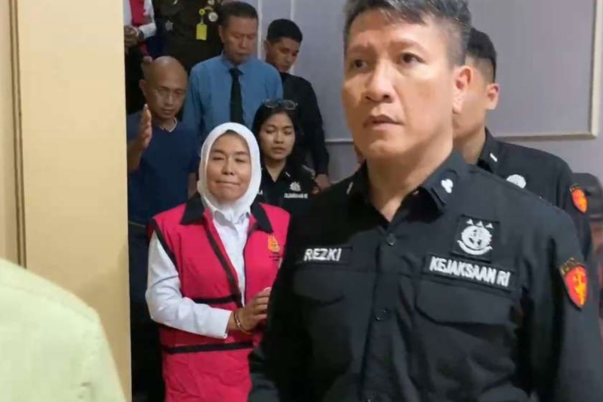 Penuhi Panggilan Penyidik, Mantan Wawako Palembang Langsung Ditahan