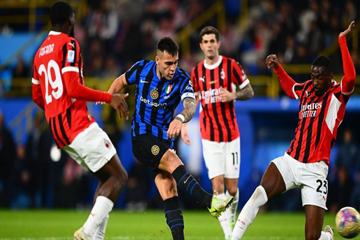 Dramatis... Kalahkan Inter 3-2, AC Milan Juara Piala Super Italia 2024-2025 