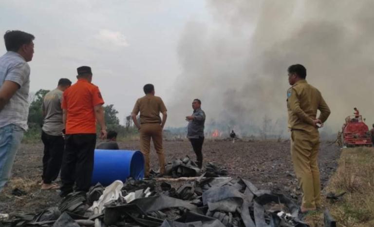 Bupati Panca Tinjau Karhutla di  Lahan Perkebunan Warga