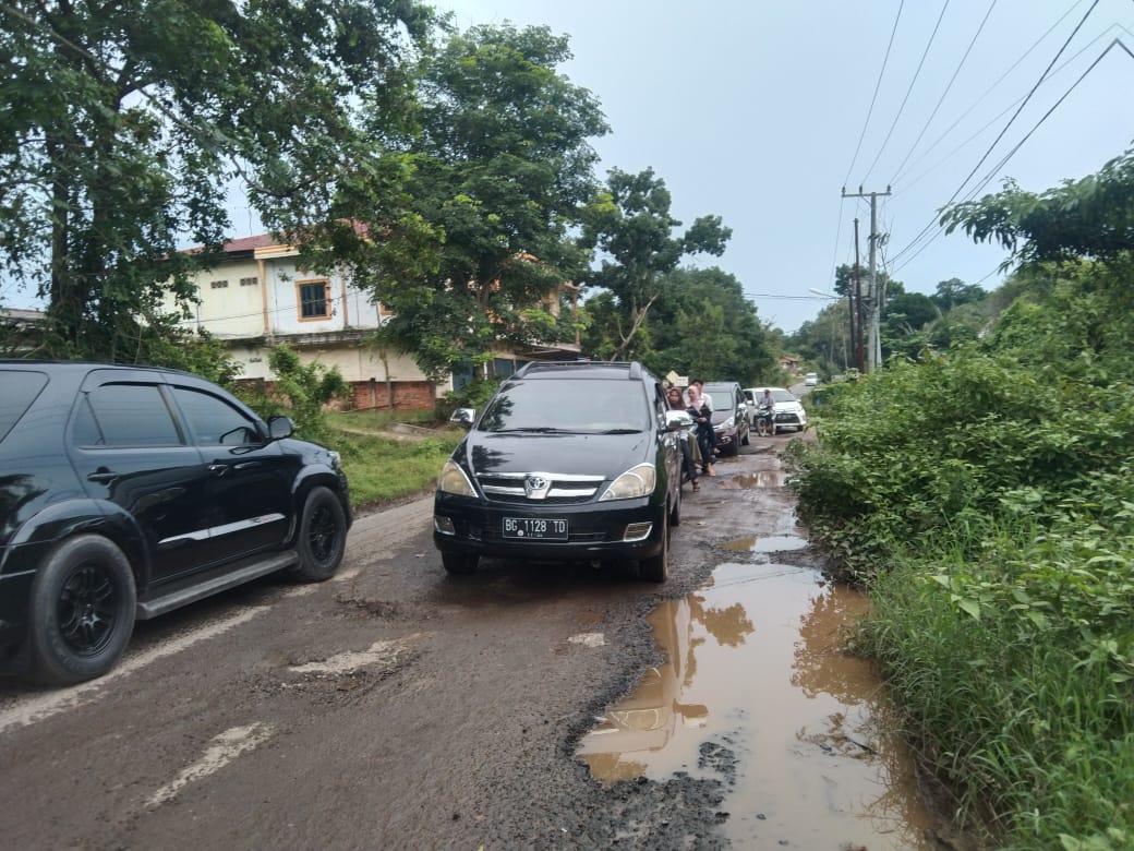 Banyak Jalan Provinsi Rusak, DPRD Ogan Ilir Datangi Dinas PUBM-TR Provinsi.