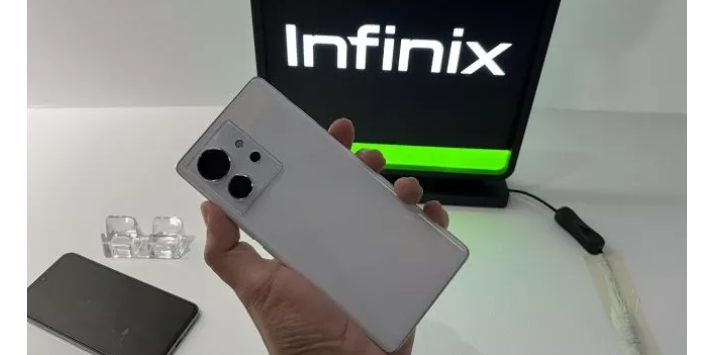 Infinix Zero 20 : HP Entry Level yang Ditenagai Performa Tangguh Berkat Chipset MediaTek Helio G99