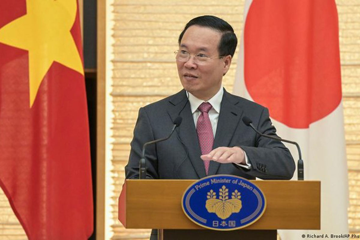 Tanpa Sebab, Presiden Vietnam Mundur
