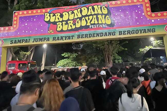 Polisi Hentikan Konser Berdendang Bergoyang di Istora Senayan, Banyak Pingsan dan Over Kapasitas