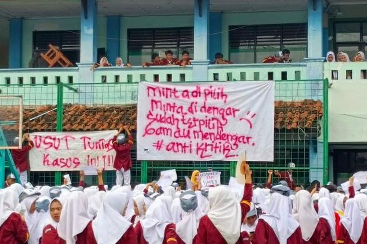 Kepala MAN 2 Kota Bekasi Didemo Siswa, ini Penyebabnya