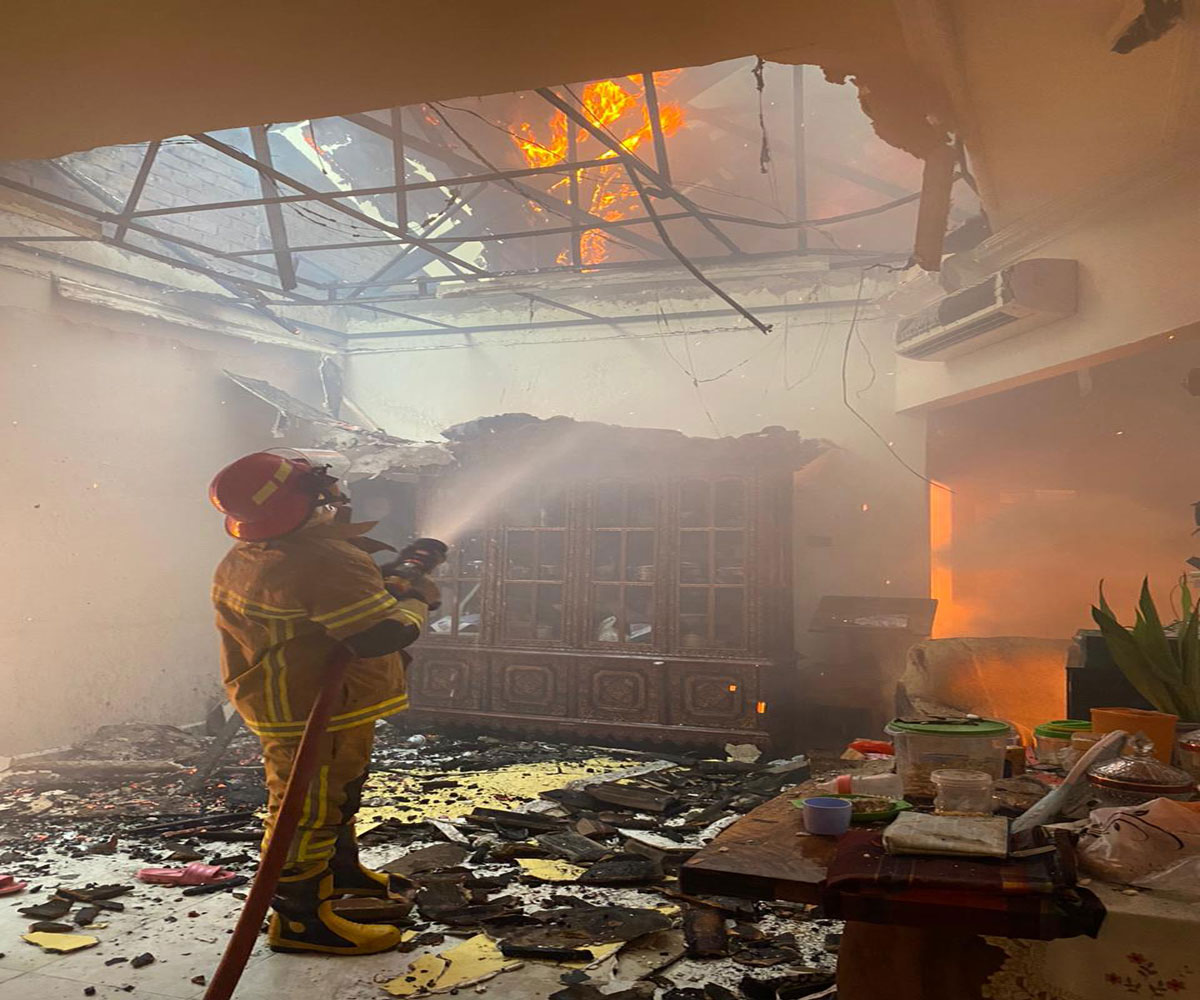 Hujan Deras Mengguyur Palembang, 2 Bedeng-1 Rumah Terbakar