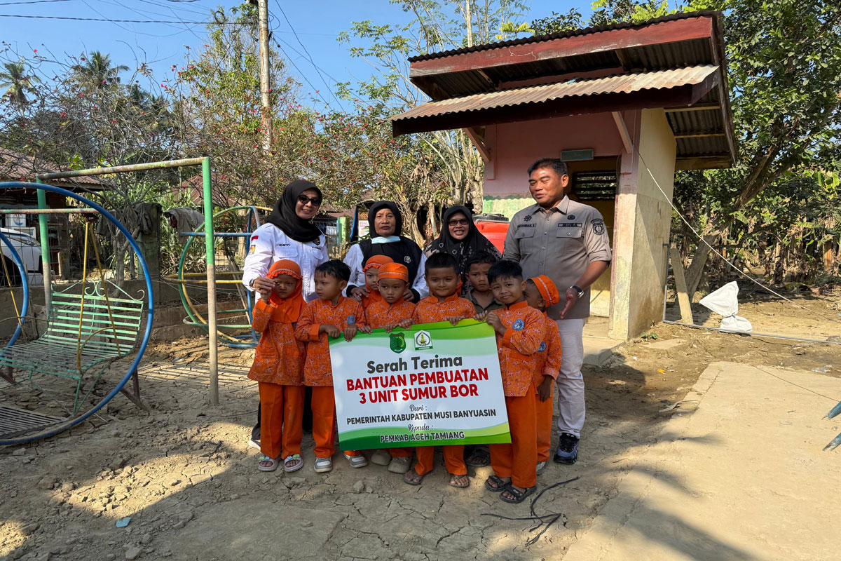 Hadirkan Solusi, Pemkab Muba Bangun Sumur Bor Bagi Korban Banjir Aceh