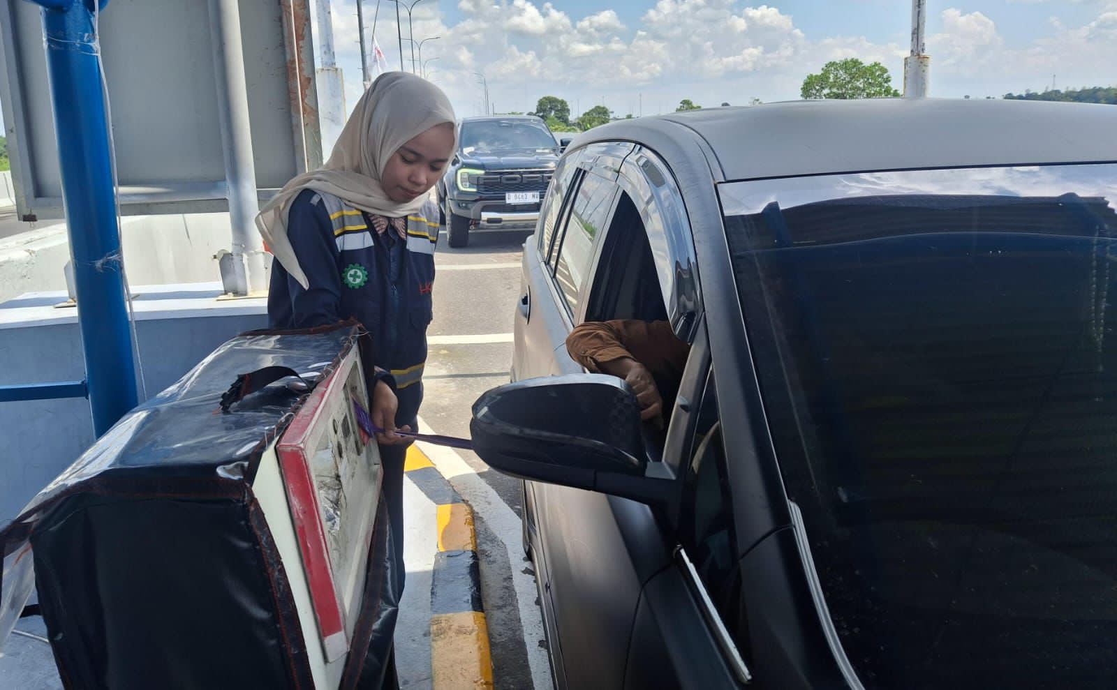 144.647 Kendaraan  Melintas di JTTS  Saat Libur Panjang dan Perayaan Paskah