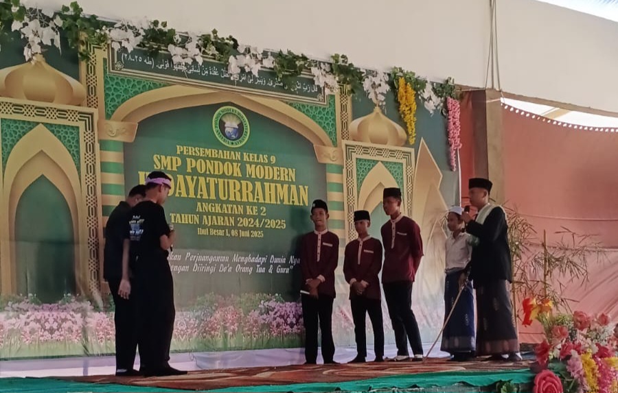SMP Pondok Modern Hidayaturrahman Pelepasan  Santri, Polsek Pemulutan Lakukan  Pengamanan 
