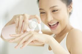 Bye Bye Kulit Belang! ini 4 Rekomendasi Body Lotion SPF 50