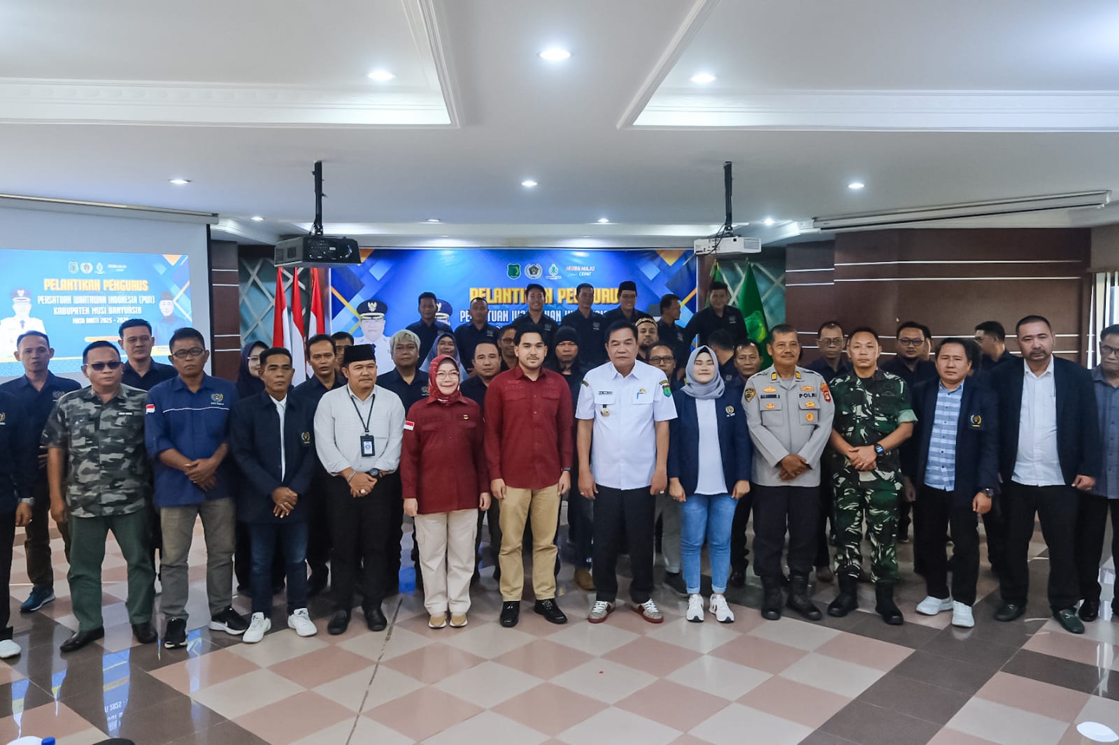 Pelantikan PWI Muba: Bupati H M Toha Tekankan Profesionalisme dan Etika Jurnalistik