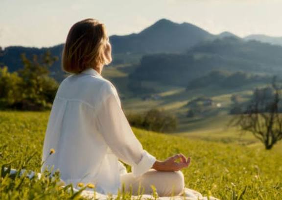 Inilah 7 Sikap Elegan Menghadapi Orang yang Pernah Menghancurkan Hidupmu