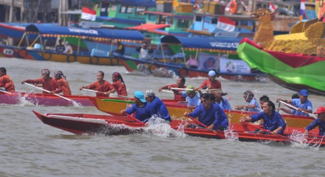 Sempat Terhenti Akibat Pandemi, Lomba Perahu Bidar Kembali Digelar